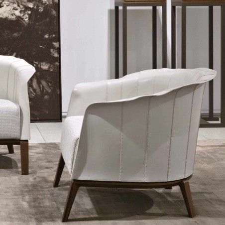 Giorgetti - Aura Little Armchair
