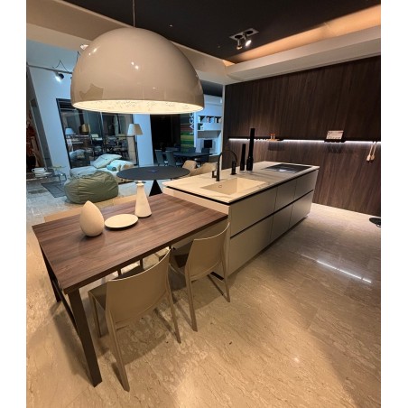 Forma 2000 - Laminate Kitchen with Island