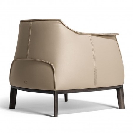 Poltrona Frau - Archibald Poltrona con base in legno