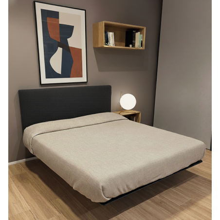 Lago - Fluttua Bed with Upholstery